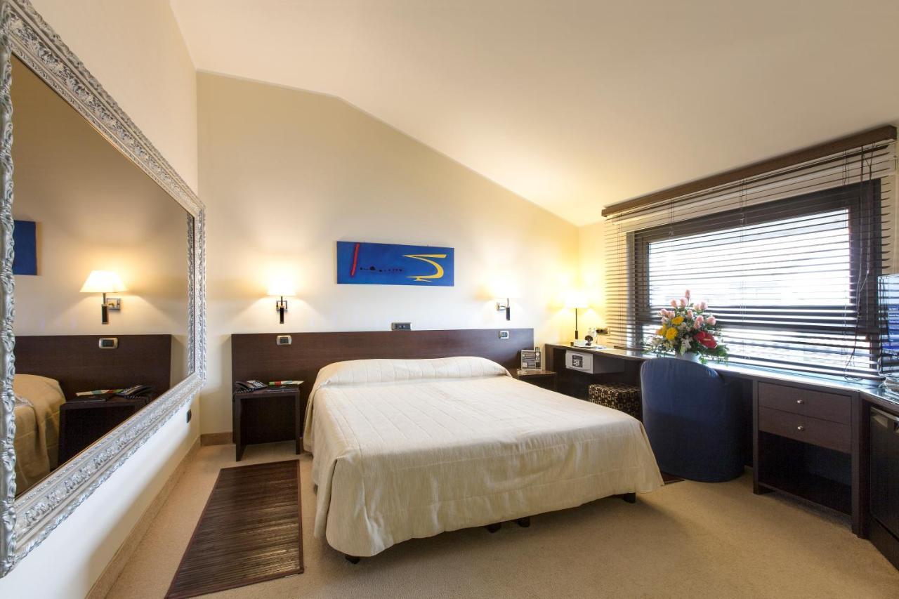 Hotel Motel K Casei Gerola Eksteriør billede