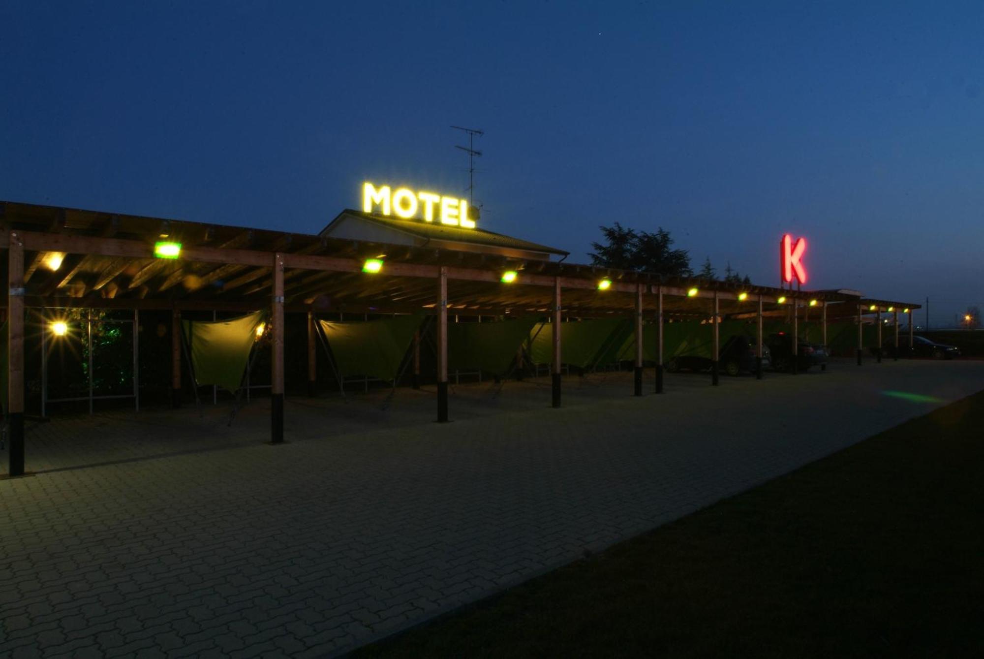 Hotel Motel K Casei Gerola Eksteriør billede