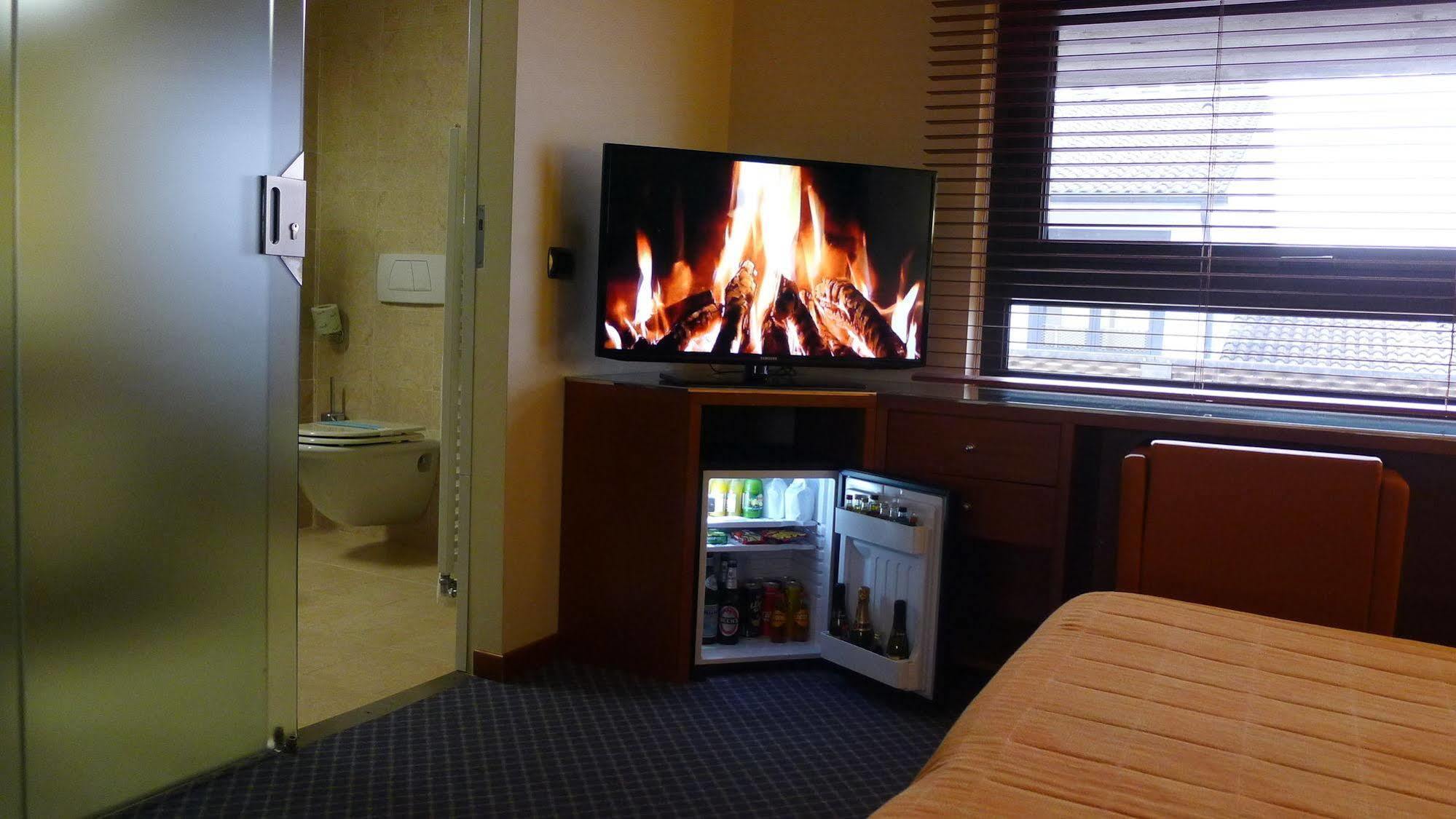 Hotel Motel K Casei Gerola Eksteriør billede